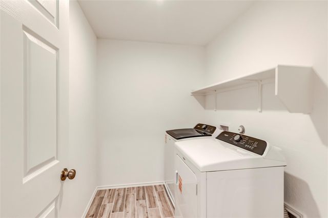 132 Ventura DR, Liberty Hill, TX 78642