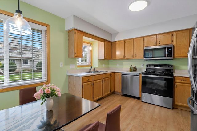 1866 N Ruby Court, Eagan, MN 55122
