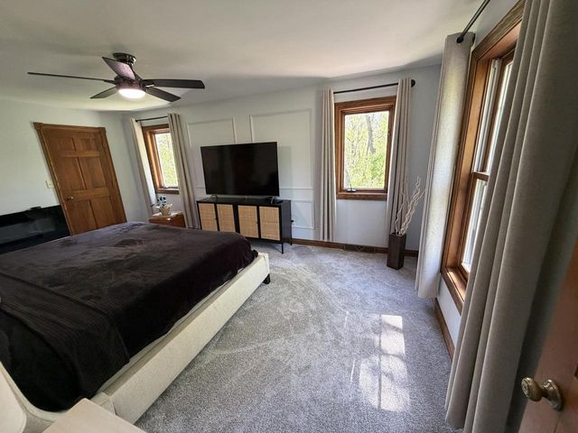 S1W31448 Hickory Hollow COURT, Delafield, WI 53018