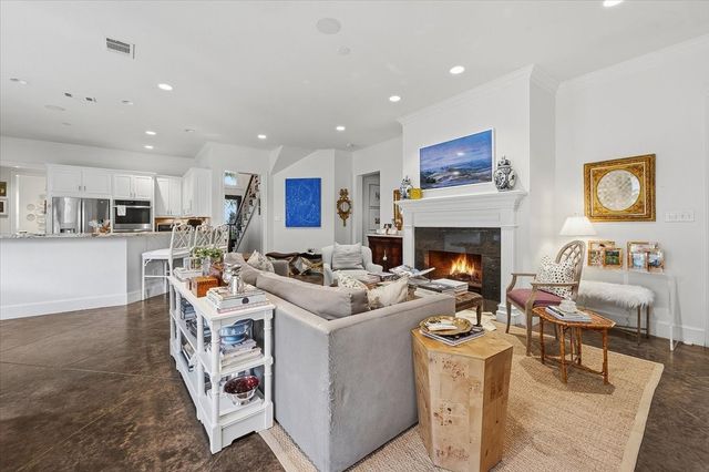 628 Deloache Street, Westworth Village, TX 76114
