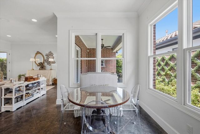 628 Deloache Street, Westworth Village, TX 76114
