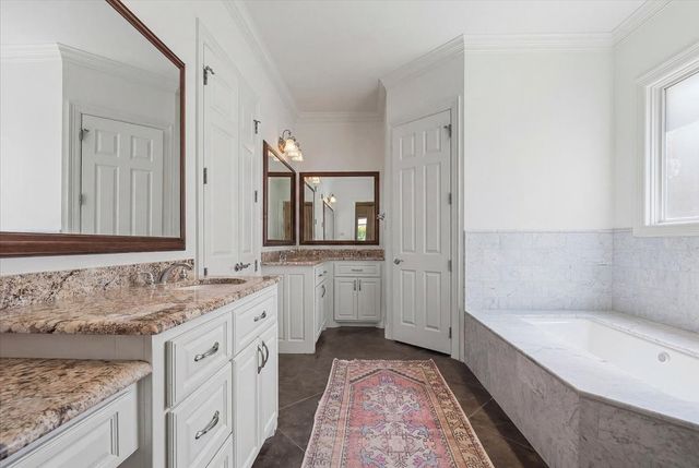 628 Deloache Street, Westworth Village, TX 76114