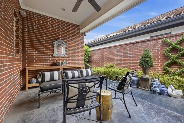 628 Deloache Street, Westworth Village, TX 76114
