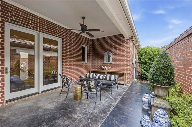 628 Deloache Street, Westworth Village, TX 76114