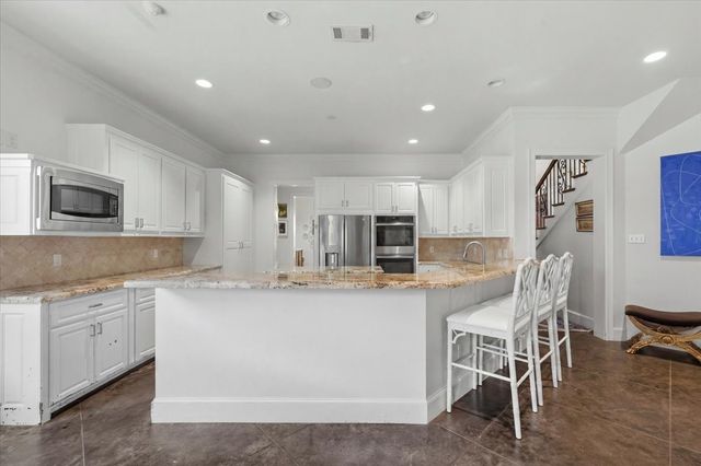 628 Deloache Street, Westworth Village, TX 76114