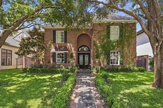 628 Deloache Street, Westworth Village, TX 76114