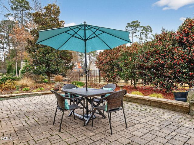 1304 Golden Bluff Lane, Fuquay Varina, NC 27526