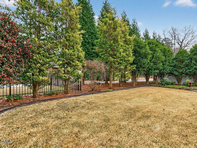 1304 Golden Bluff Lane, Fuquay Varina, NC 27526