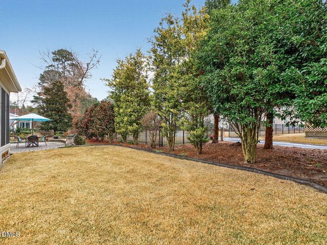 1304 Golden Bluff Lane, Fuquay Varina, NC 27526