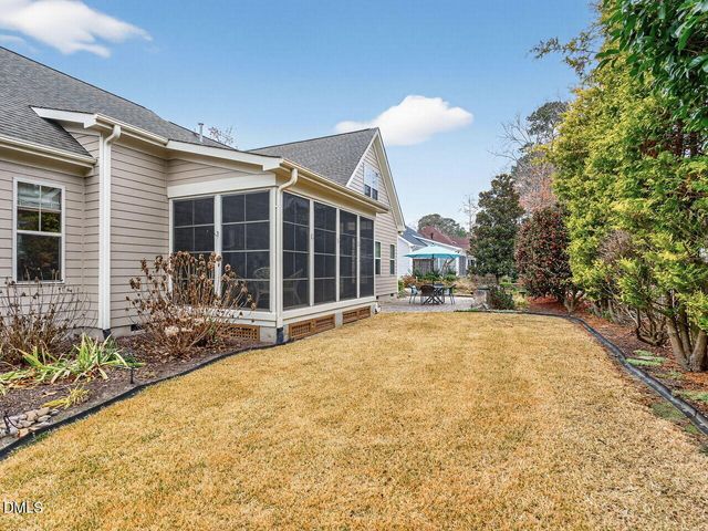 1304 Golden Bluff Lane, Fuquay Varina, NC 27526