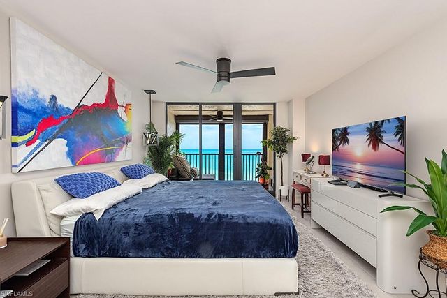 10951 Gulf Shore DR 1002, Naples, FL 34108