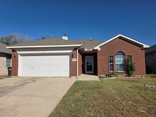 4758 Marina Del Road, Fort Worth, TX 76179