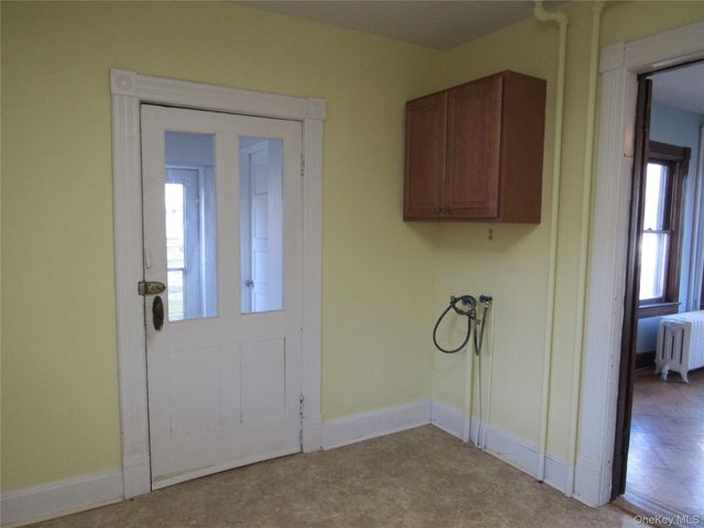 98 Main Street, Chester, NY 10918