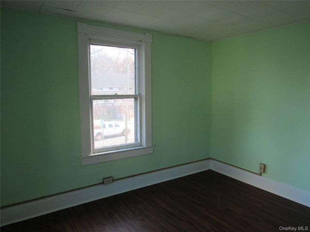 98 Main Street, Chester, NY 10918