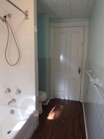 98 Main Street, Chester, NY 10918