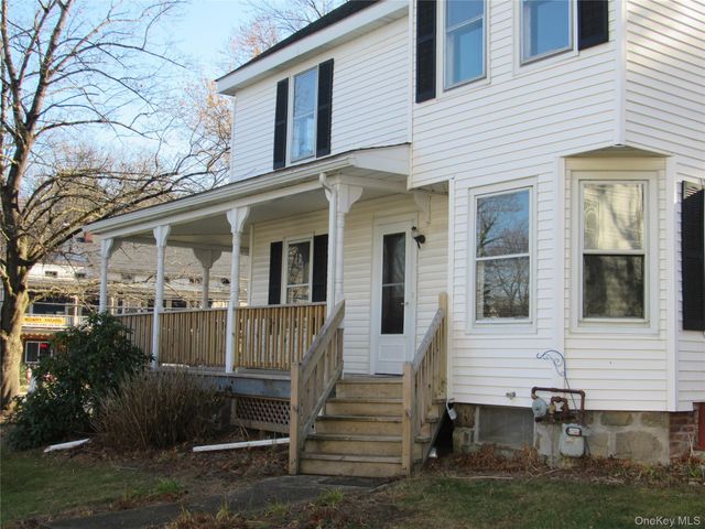 98 Main Street, Chester, NY 10918