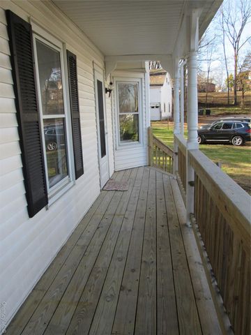 98 Main Street, Chester, NY 10918