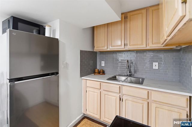 475 Albert Place, New Milford, NJ 07646