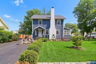 475 Albert Place, New Milford, NJ 07646