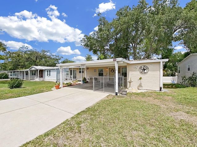 37701 NEWAL AVENUE, Zephyrhills, FL 33542