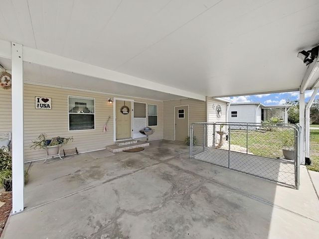 37701 NEWAL AVENUE, Zephyrhills, FL 33542