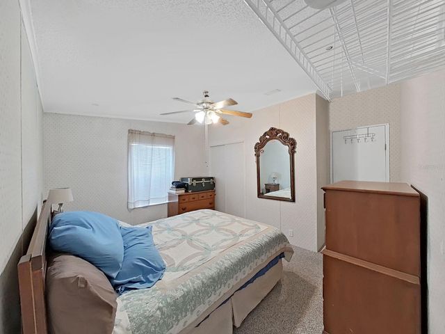 37701 NEWAL AVENUE, Zephyrhills, FL 33542