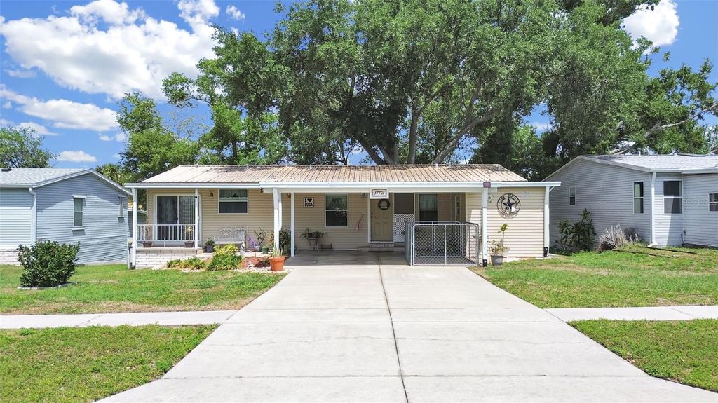 37701 NEWAL AVENUE, Zephyrhills, FL 33542