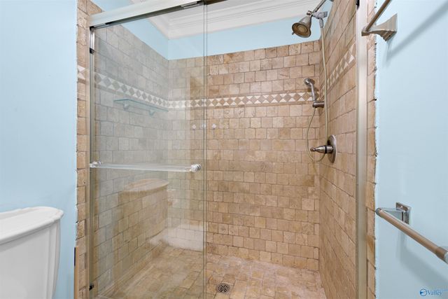 734 Martin Street SW, Hartselle, AL 35640