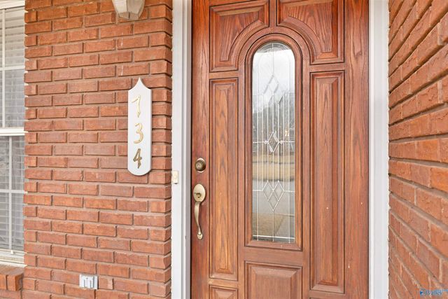 734 Martin Street SW, Hartselle, AL 35640