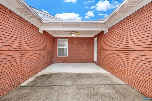 734 Martin Street SW, Hartselle, AL 35640