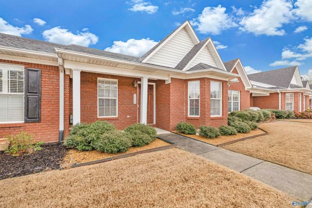 734 Martin Street SW, Hartselle, AL 35640