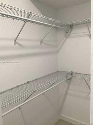 7910 Camino Real N412, Miami, FL 33143