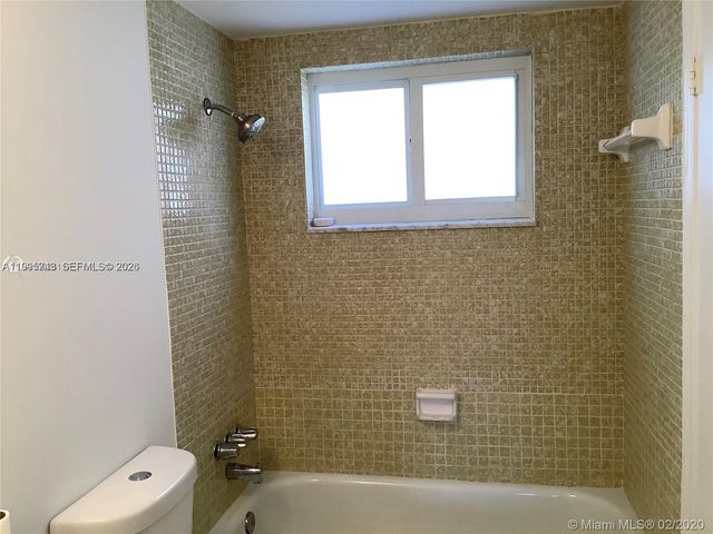 7910 Camino Real N412, Miami, FL 33143