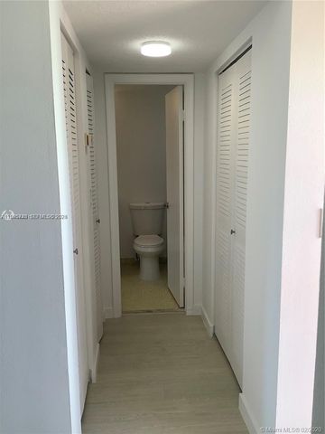 7910 Camino Real N412, Miami, FL 33143