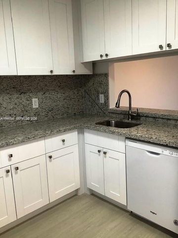 7910 Camino Real N412, Miami, FL 33143