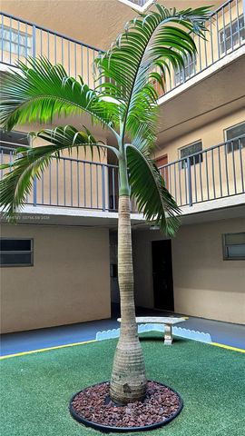 7910 Camino Real N412, Miami, FL 33143