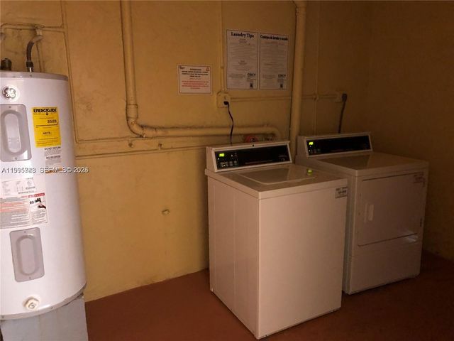 7910 Camino Real N412, Miami, FL 33143