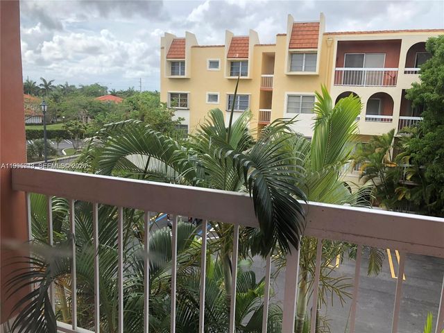 7910 Camino Real N412, Miami, FL 33143