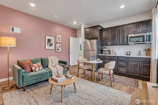 30107 63rd Place S, Auburn, WA 98001
