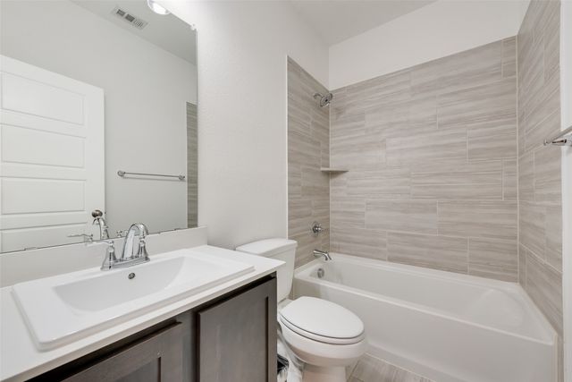 3251 Apple Creek Avenue, Crandall, TX 75114