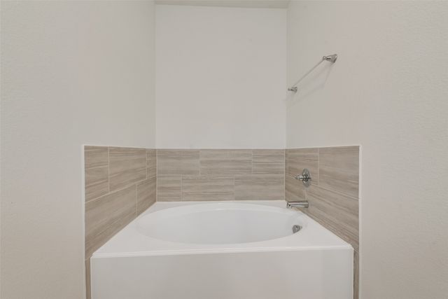 3251 Apple Creek Avenue, Crandall, TX 75114