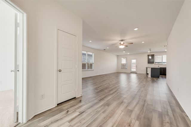 3251 Apple Creek Avenue, Crandall, TX 75114