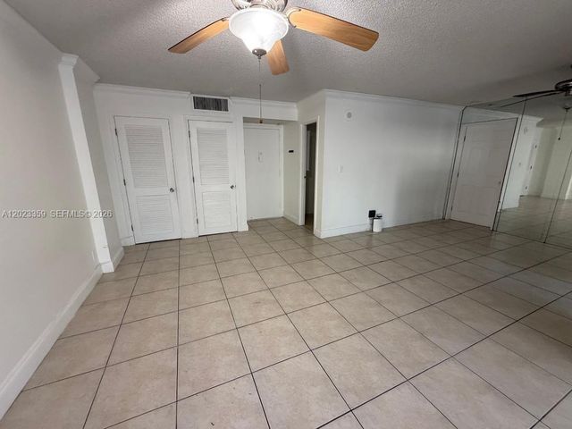 16909 N Bay Rd 720, Sunny Isles Beach, FL 33160