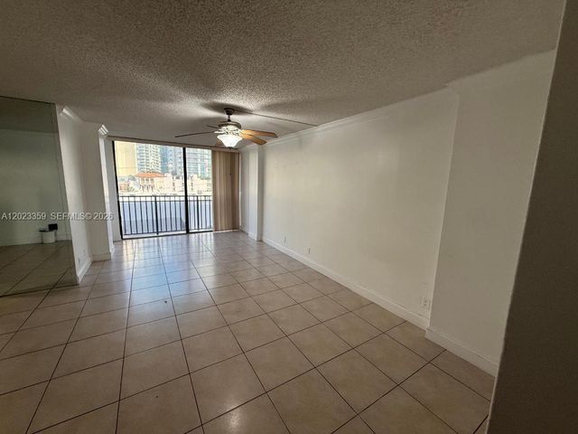 16909 N Bay Rd 720, Sunny Isles Beach, FL 33160