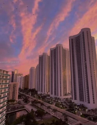 16909 N Bay Rd 720, Sunny Isles Beach, FL 33160