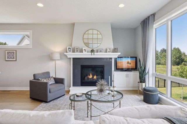 5760 131st Street N, Hugo, MN 55038