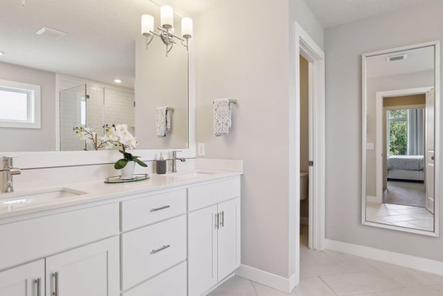 5760 131st Street N, Hugo, MN 55038