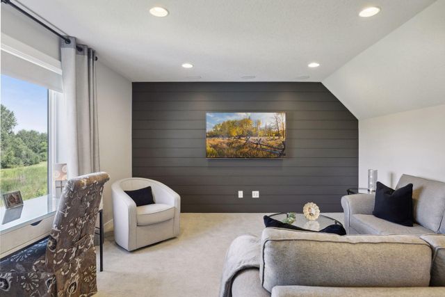 5760 131st Street N, Hugo, MN 55038