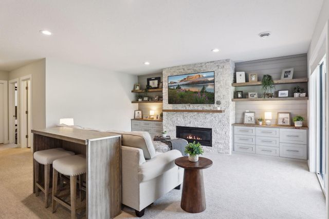 5760 131st Street N, Hugo, MN 55038