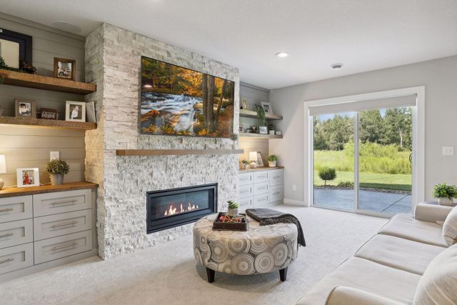 5760 131st Street N, Hugo, MN 55038